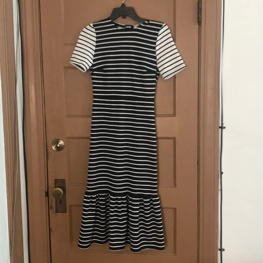 ASOS black n white dress! Only tried on